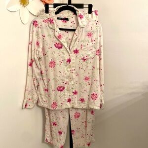 Long Sleeve Notch Collar Long Pant Pajama Set Size Medium